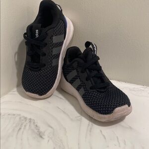 Toddler Adidas Black and White Toddler Slip On Sneakers. Size 6